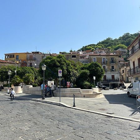 Da Piero & Lilia Villa Centola Bagian luar foto